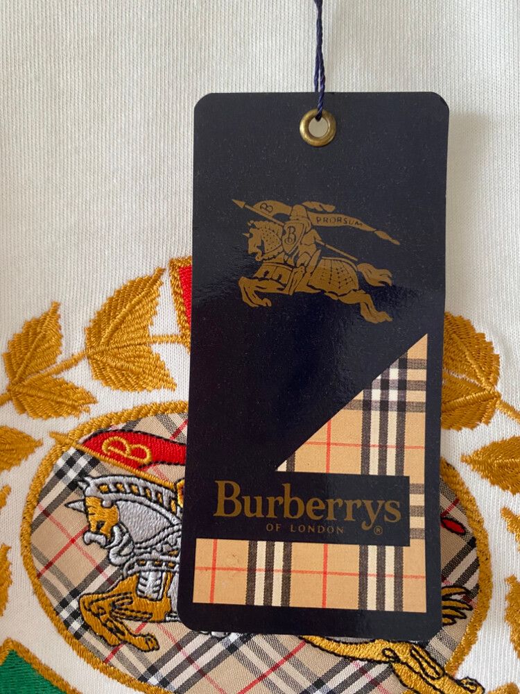Vintage Burberry Unisex Tshirt
