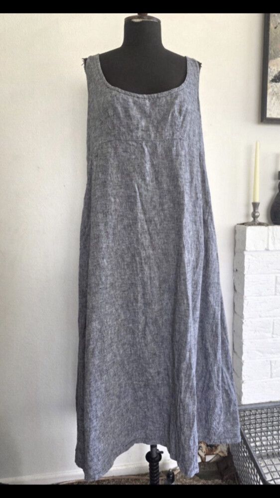 Sleeveless Grey Dress