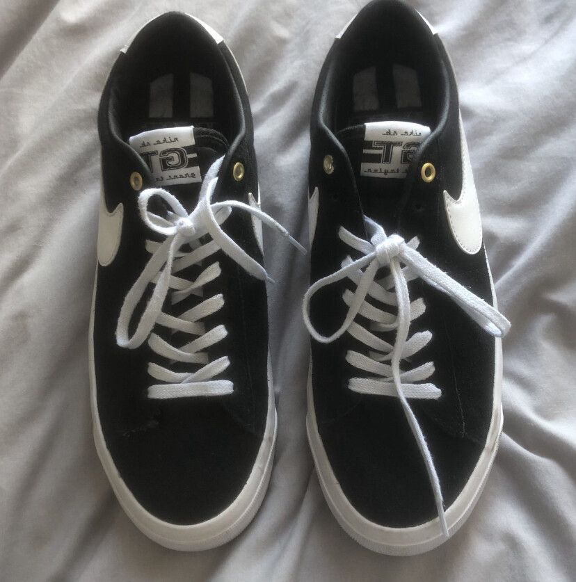 Nike Black White Sneakers Size US 8