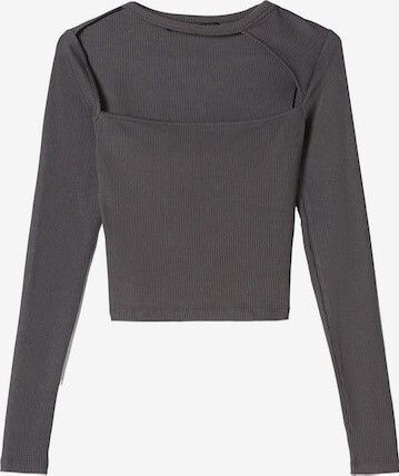 Long Sleeve Cut Out Top