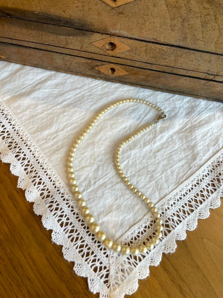 Vintage Graduated Faux Pearl Necklace with 925 Clasp – Cream, One Size