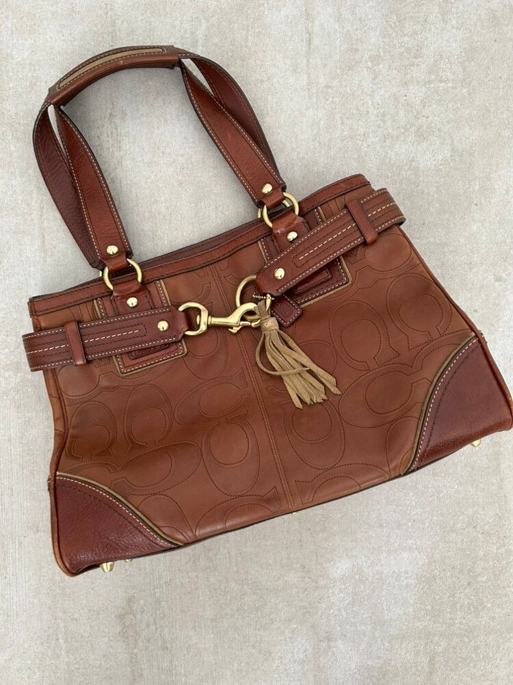 Authentic Coach Hampton Embossed Signature Leather Tote
