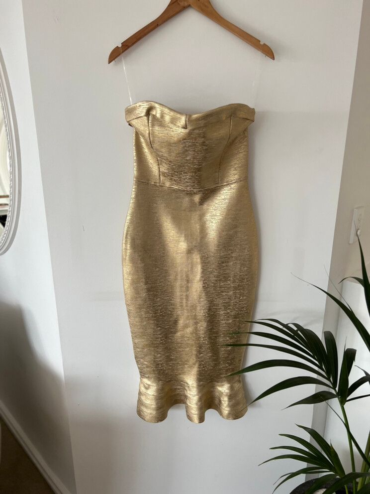 Karen Millen - STUNNING GOLD STRAPLESS DRESS on Designer Wardrobe