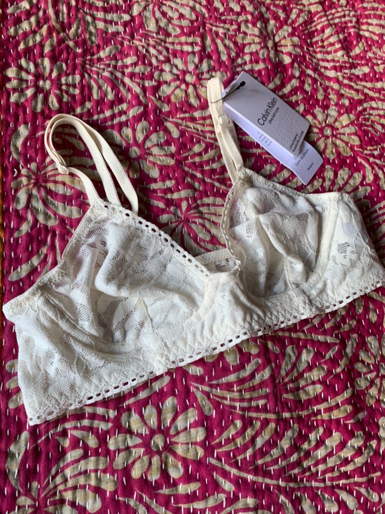 Calvin Klein lacy sweet pre-teen bra