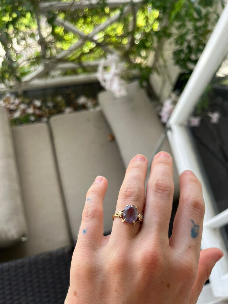 Vintage 9ct Rose Gold Amethyst Ring – Ornate Floral Design