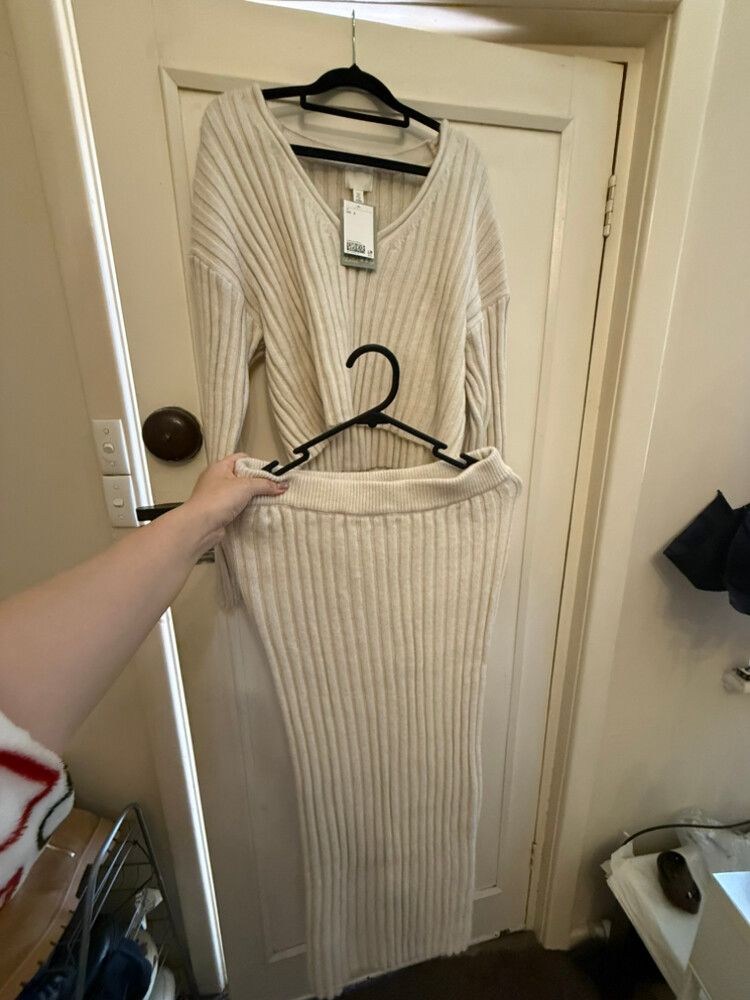 H&M Beige Knit Matching Set