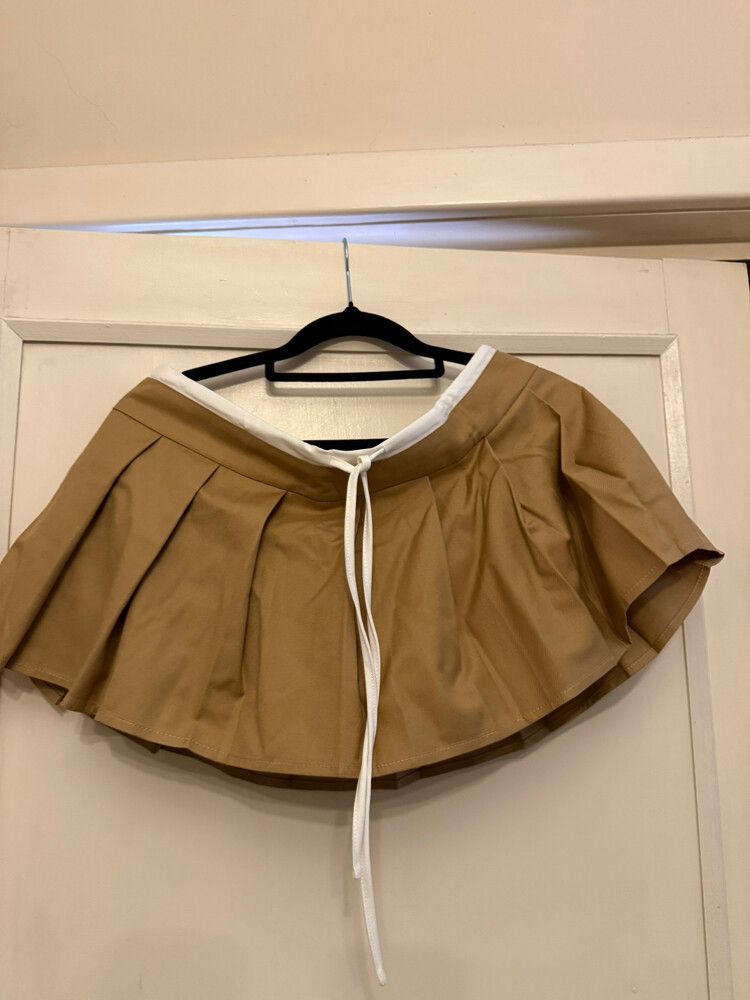 Lioness Dynasty Camel Mini Skort