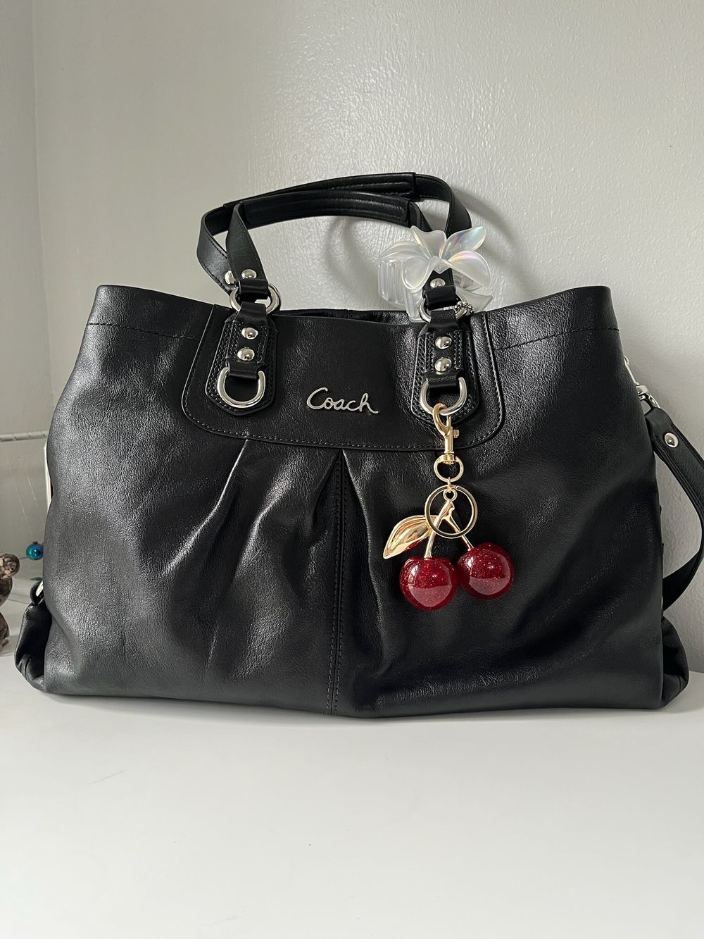 Vintage Authentic Coach Ashley Leather Satchel