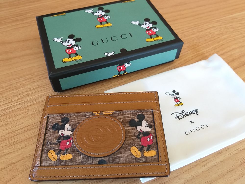 Gucci x Disney Vintage GG Supreme Mickey Mouse Card Case