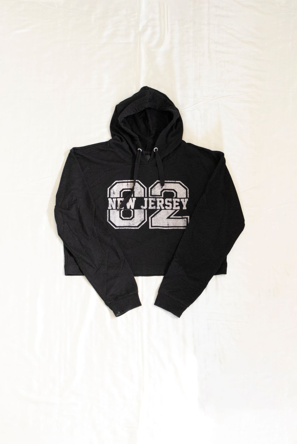 ‘New Jersey’ Crop Hoodie