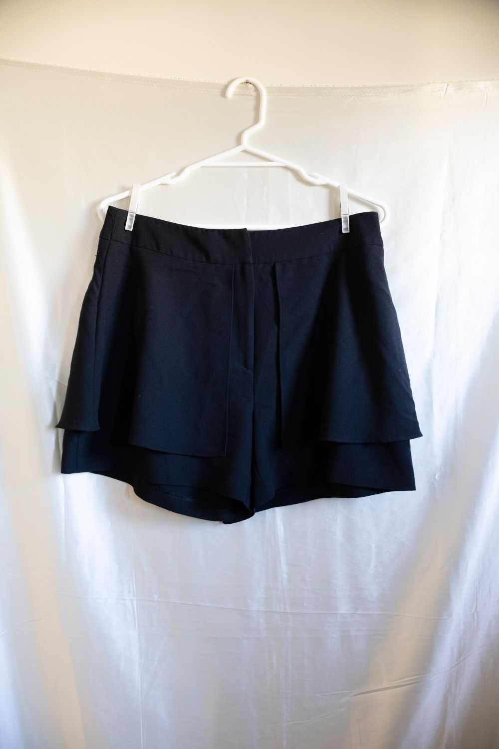 Cue Women's Black Shorts