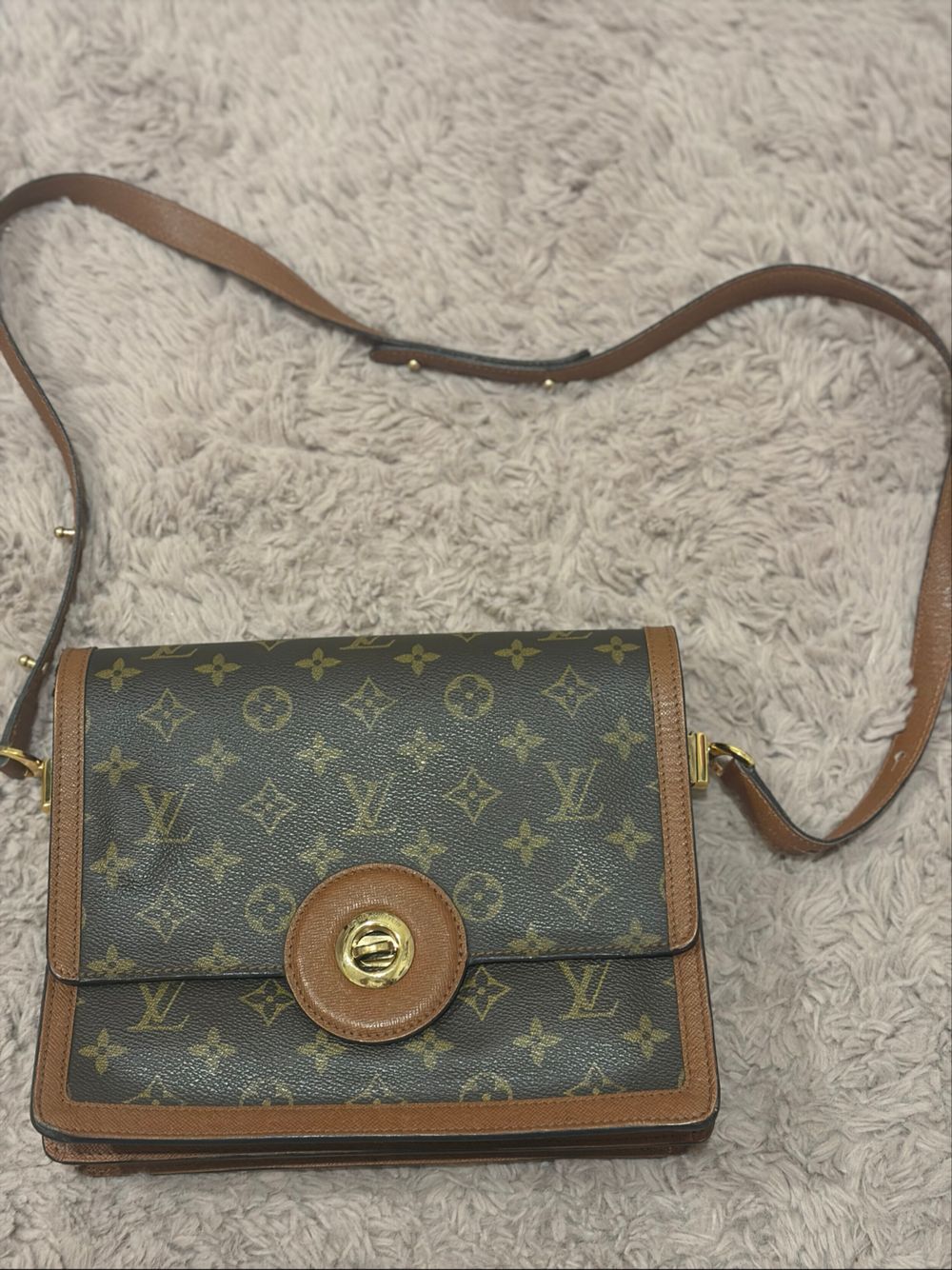 Louis Vuitton bag