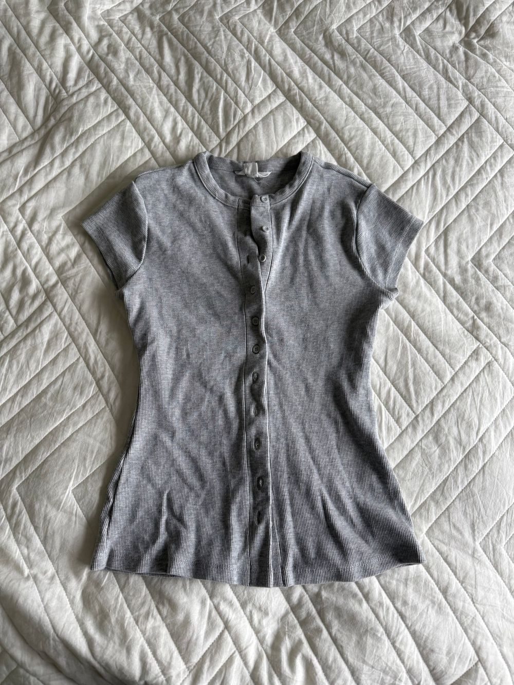 Grey glassine button up top