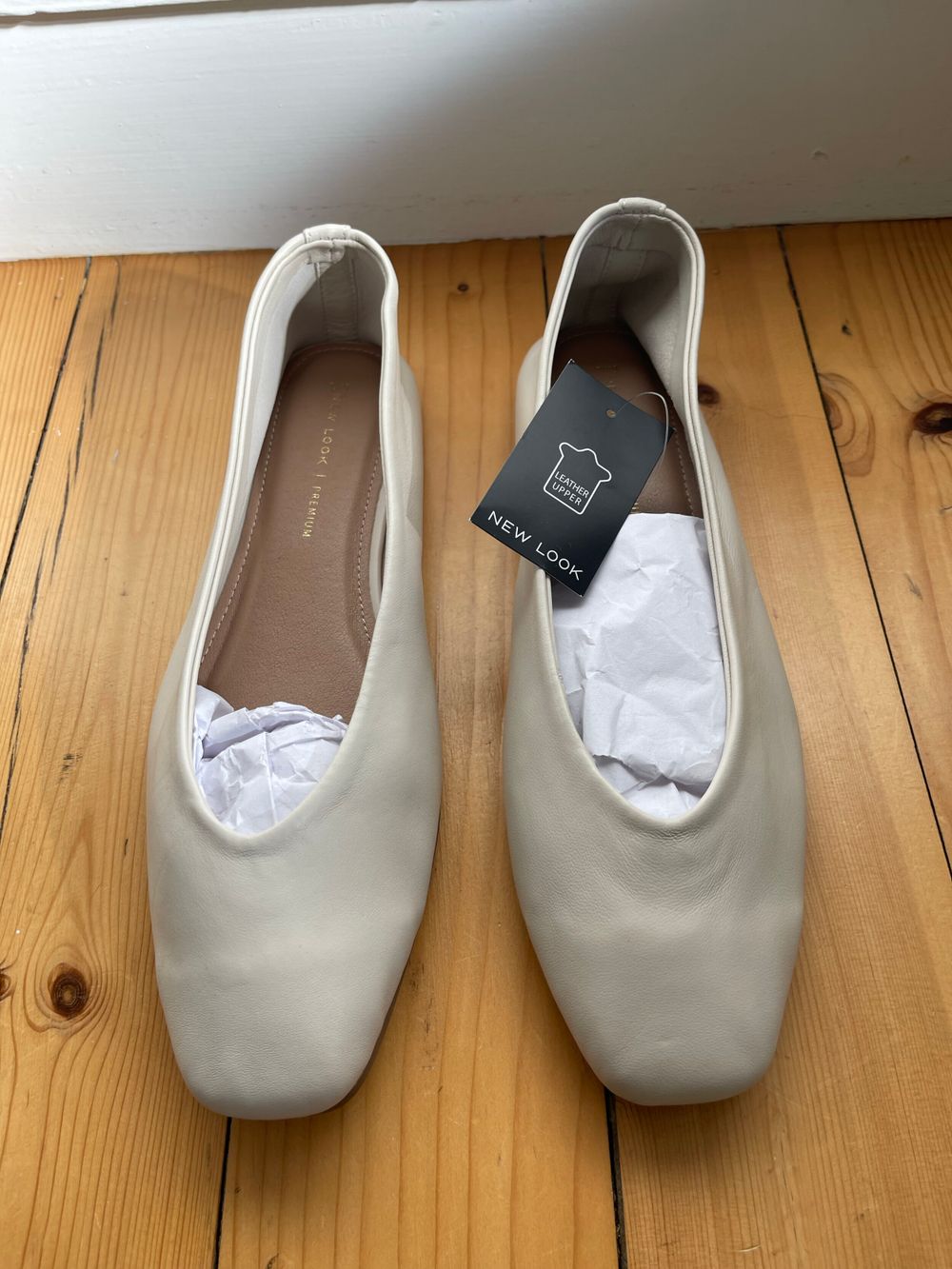 New Look Premium cream leather  ballet flats size 40