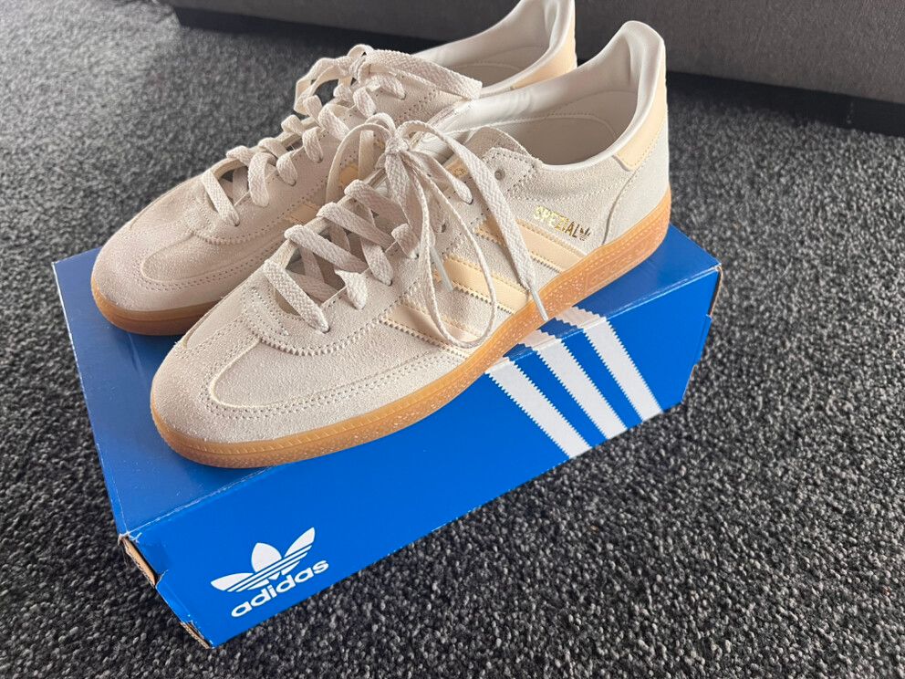Adidas Spezial