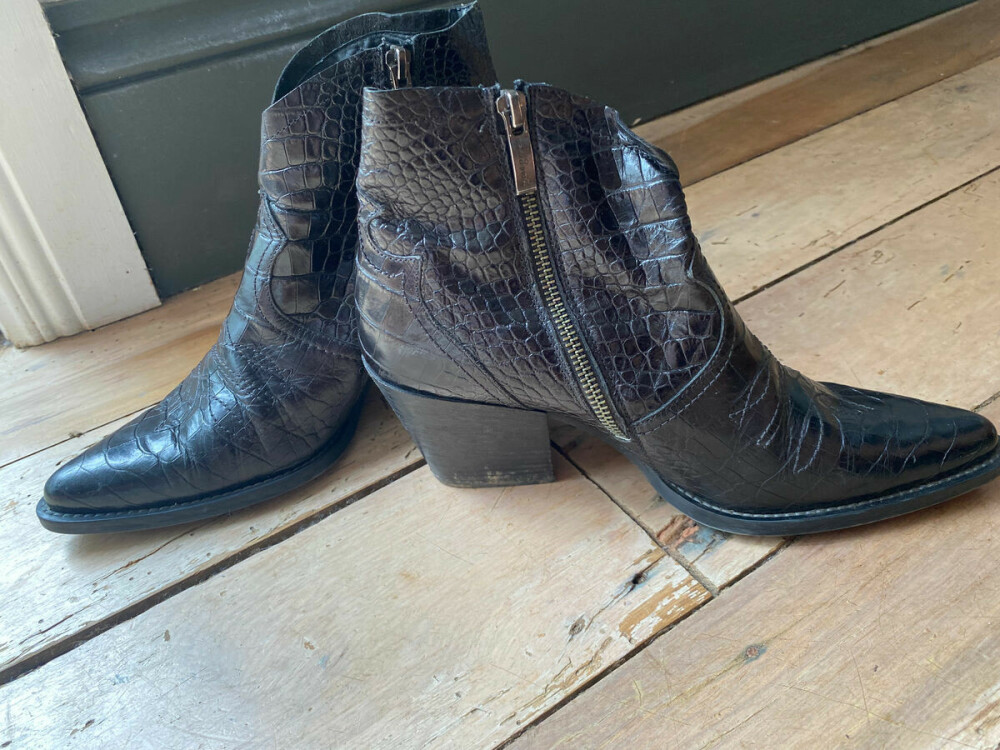 Paul Green - leather cowboy boots on Designer Wardrobe
