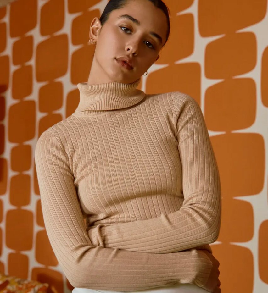 Glassons - Turtleneck Style Jumper NWT Small on Designer Wardrobe